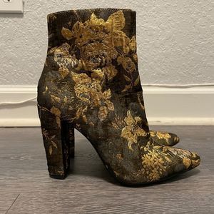 Jessica Simpson JS Teddy Gold Floral Metallic Floral Appliqué Ankle Boots